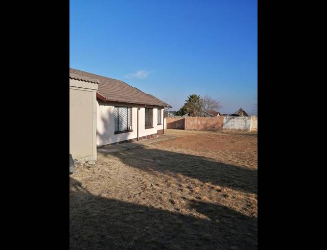 3 BEDROOM HOUSE FOR SALE IN MINDALORE